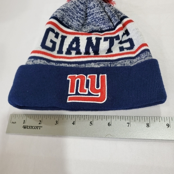 New York Giants Beanie One Size Blue Red NFL Football Embroidered Pom Pom Knit - Picture 4 of 5